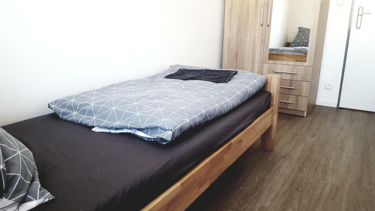 Apartment Mdk Sokolov Bagian luar foto
